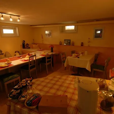 Bed & Breakfast Victor's Bed & Breakfast 2*