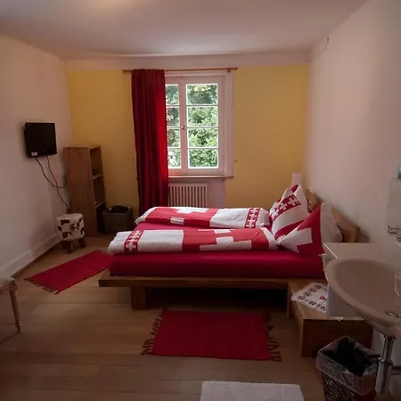 Victor's Bed & Breakfast